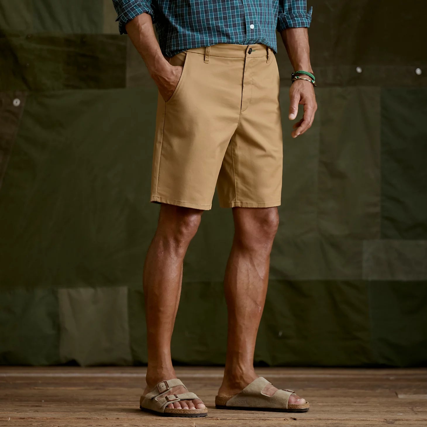 1856 Easy Care Angler 9" Chino Shorts