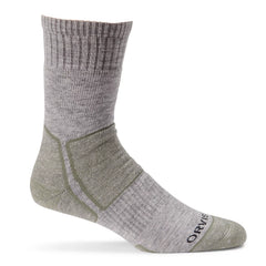 LIGHT GRAY WITH ACCENTS,M