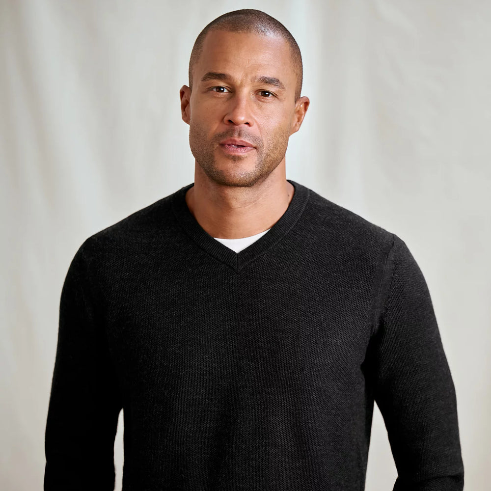 Merino Piqué V-Neck Sweater
