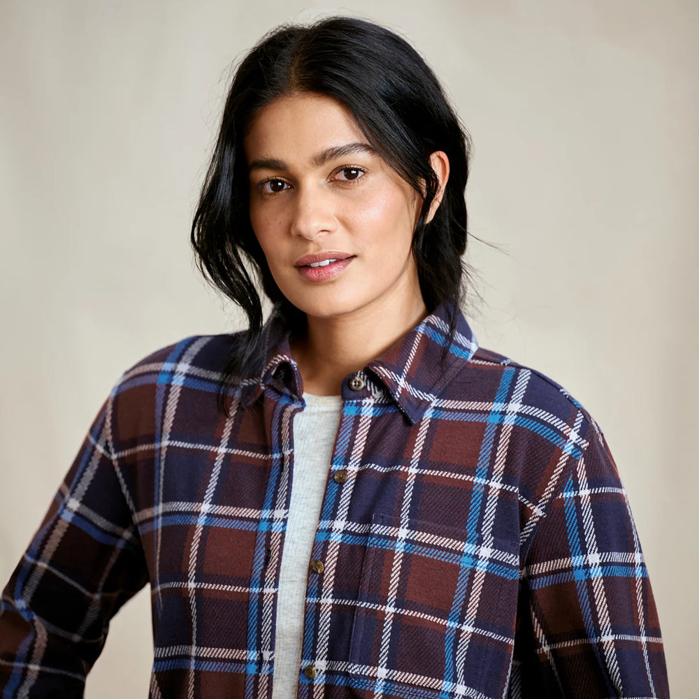 Women's Snowy River Button-Down Long-Sleeve Shirt