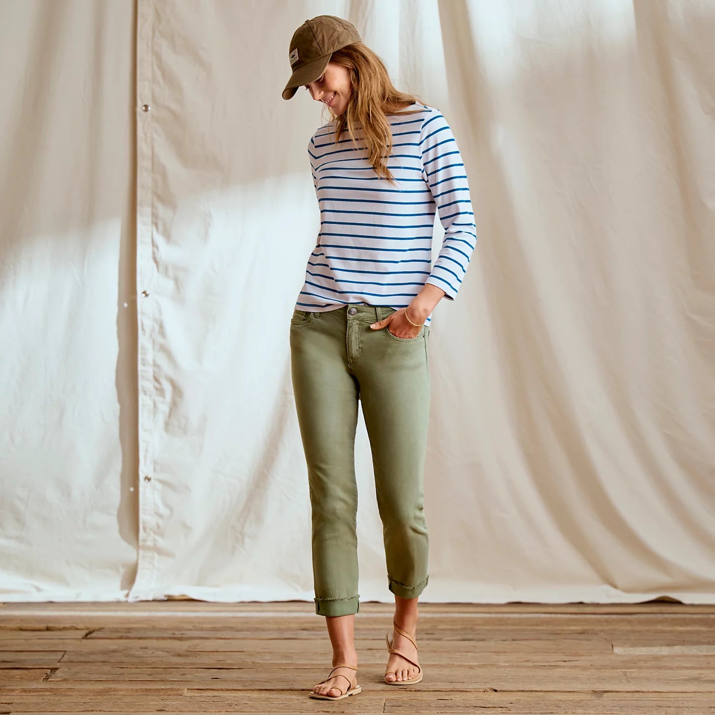 Kut from the Kloth® Amy Stretch Twill Cropped Chinos