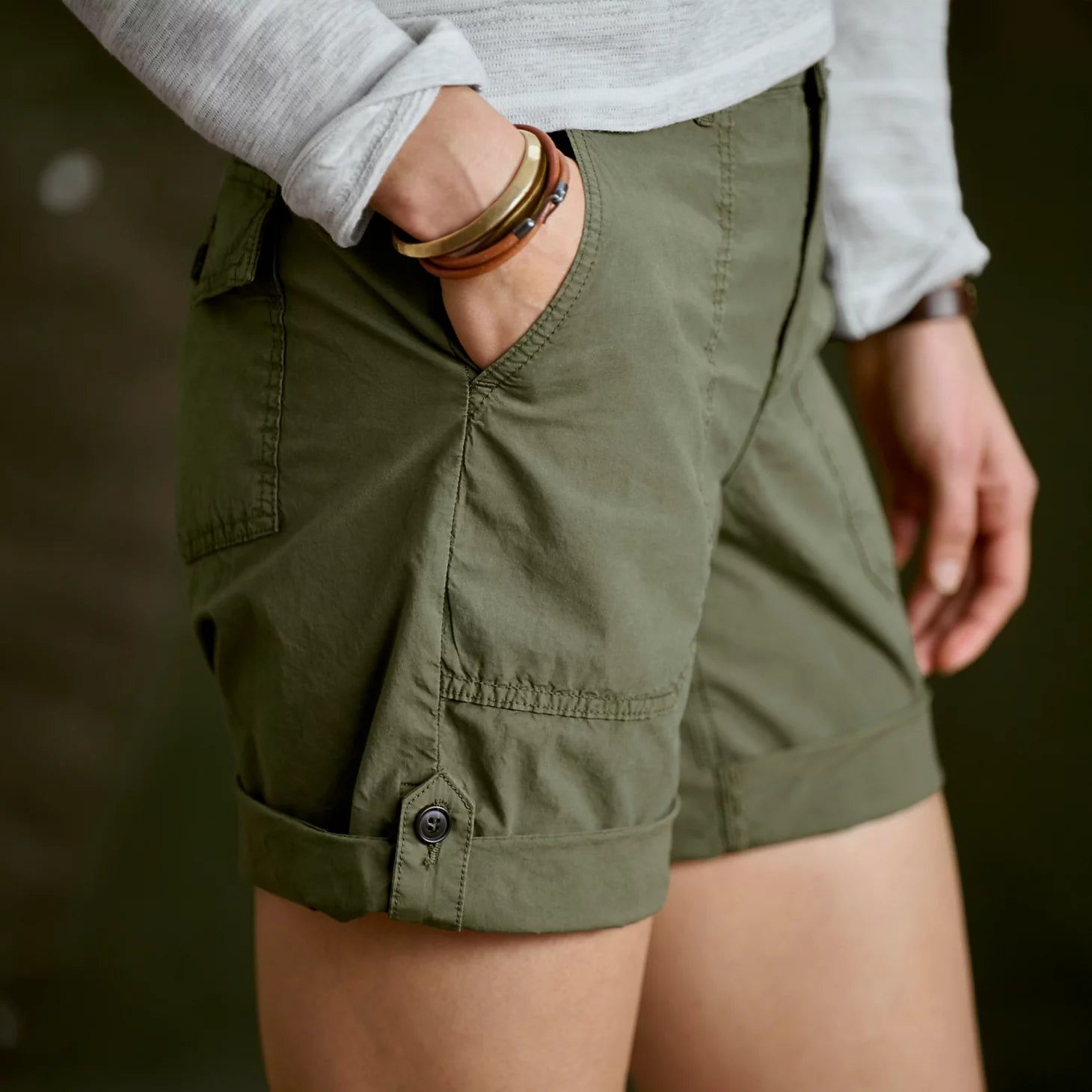 Women's 1856 Stretch Poplin 9" Utility Shorts